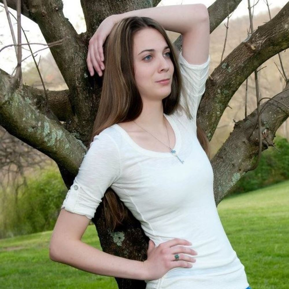 Meet your Posher, Brooke